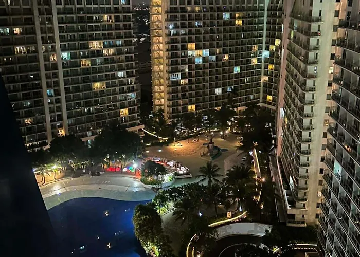 Staycation At Azure - Near Airport